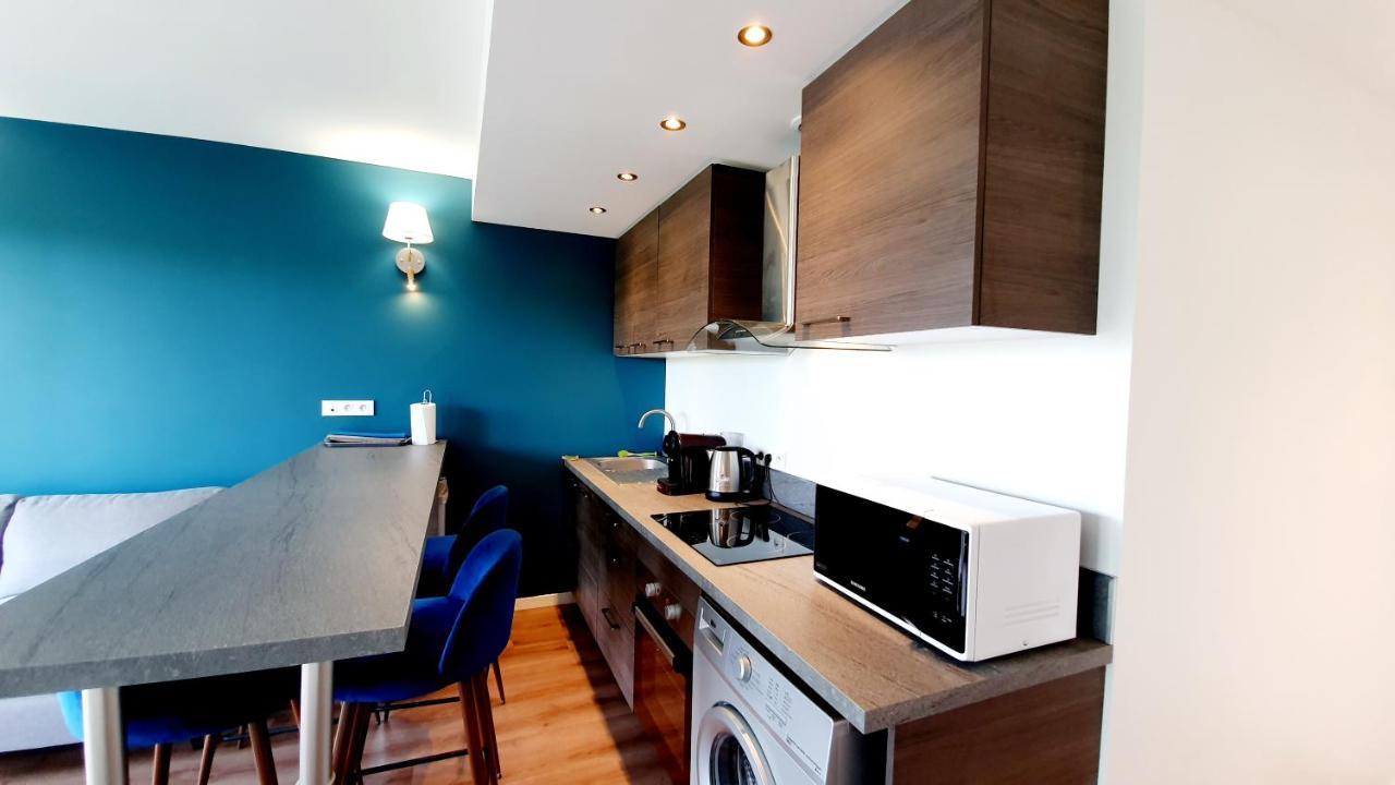 Le Nid Douillet D'Angelique Et David Avec Parking Apartment ร็องบุยเย ภายนอก รูปภาพ
