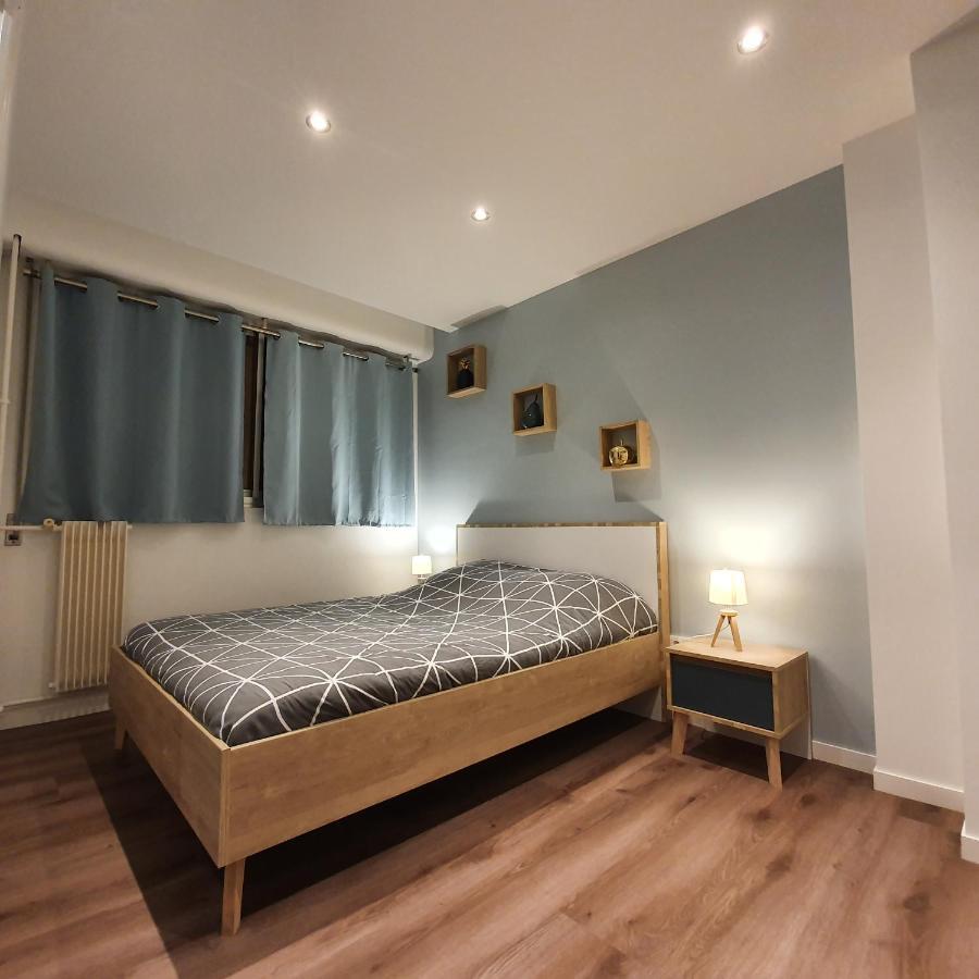 Le Nid Douillet D'Angelique Et David Avec Parking Apartment ร็องบุยเย ภายนอก รูปภาพ